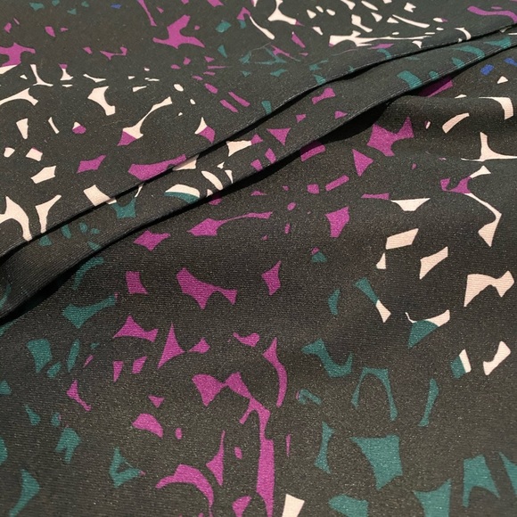 Lululemon Wunder Under *Rare* Shadow Wrap Multi - Picture 5 of 6